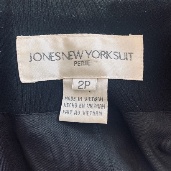 🖤 Jones NY black button up blazer - 2P - Picture 7 of 11